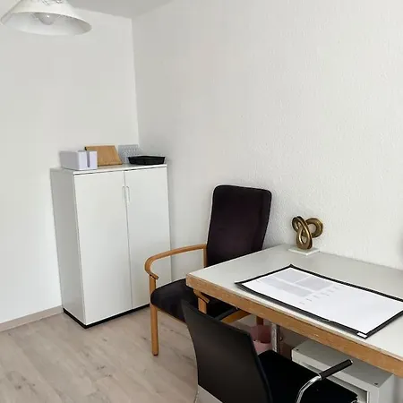 Hbf, Super Lage, 1 Zimmer Unterkunft דירה מאנהיים